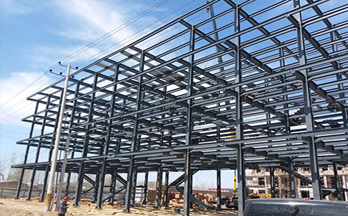 碌曲碌曲钢结构厂房屋面选材指南：确保性能与经济性的完美结合